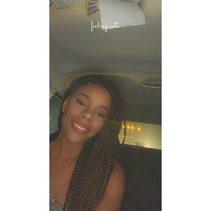 Meet your Posher, Kari